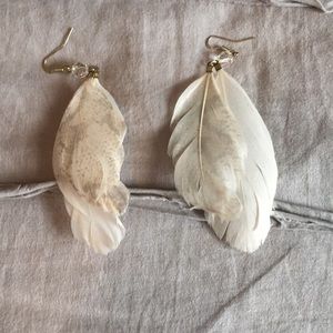 Feather earings
